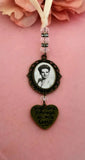 Single Antique Bronze Coloured Bouquet Photo Charm.