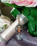 Single Silver Coloured Bouquet Photo Charm.