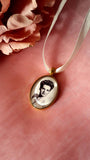 Single Gold Coloured Bouquet Photo Charm